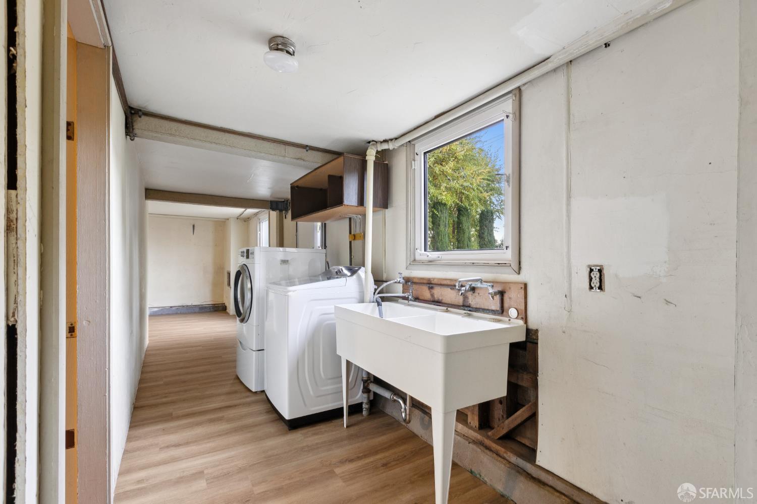 Detail Gallery Image 27 of 33 For 1316 Castillo Ave, Burlingame,  CA 94010 - 3 Beds | 2 Baths