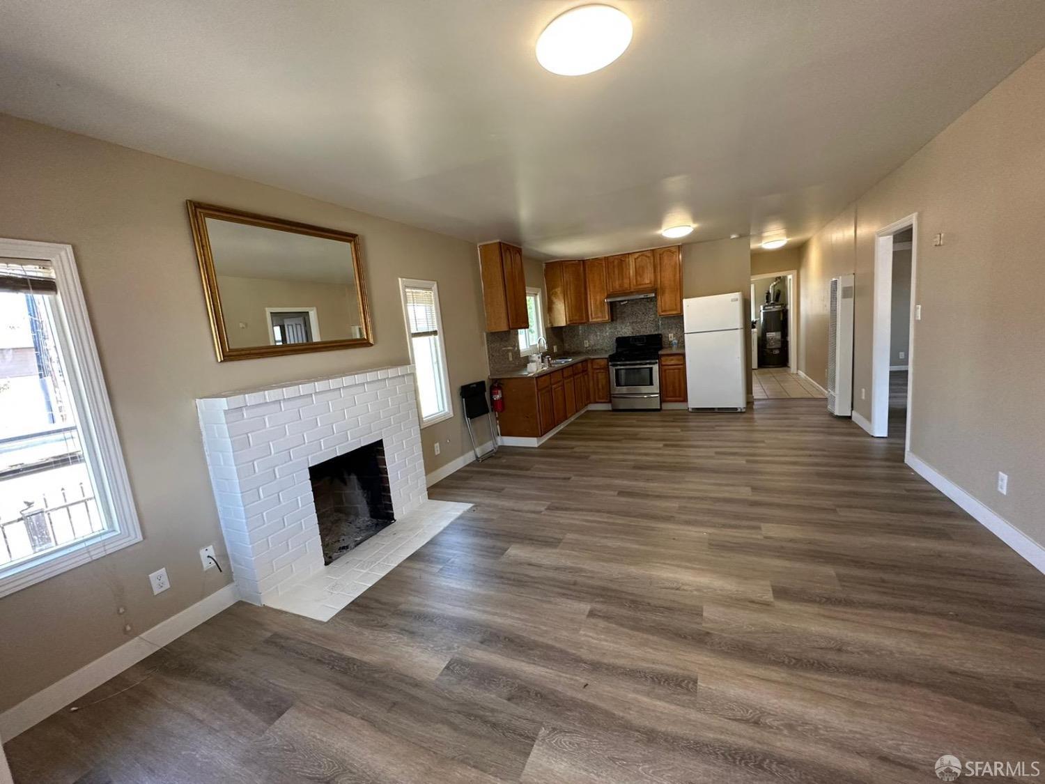 Detail Gallery Image 6 of 10 For 1974 82nd Ave, Oakland,  CA 94621 - – Beds | – Baths