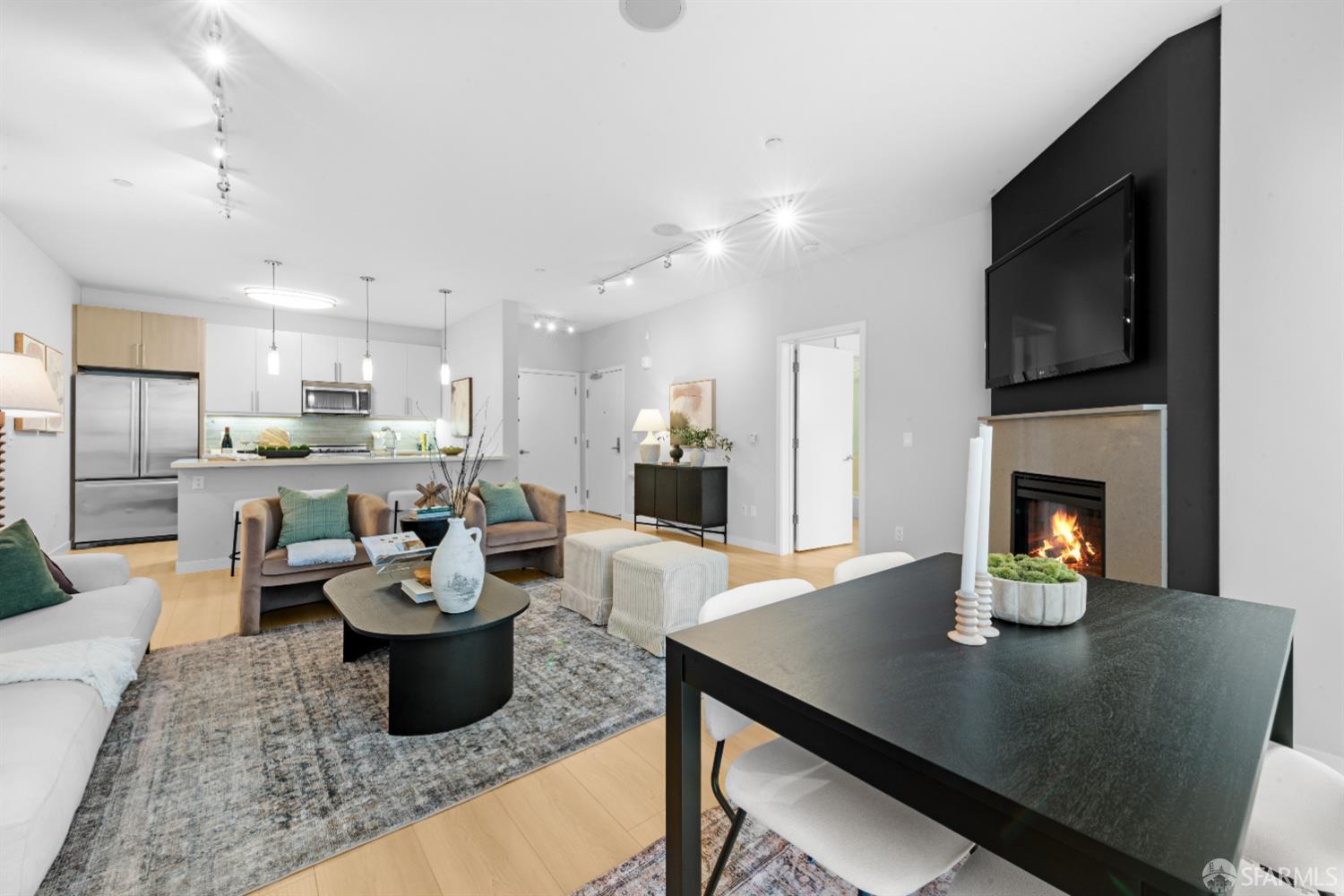 Detail Gallery Image 14 of 66 For 238 Olive St #302,  San Francisco,  CA 94109 - 2 Beds | 2 Baths