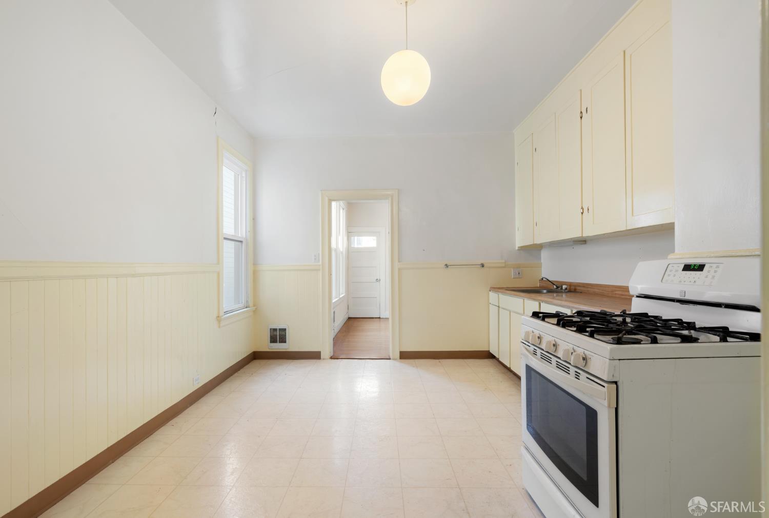 Detail Gallery Image 29 of 41 For 171 23rd Ave, San Francisco,  CA 94121 - – Beds | – Baths