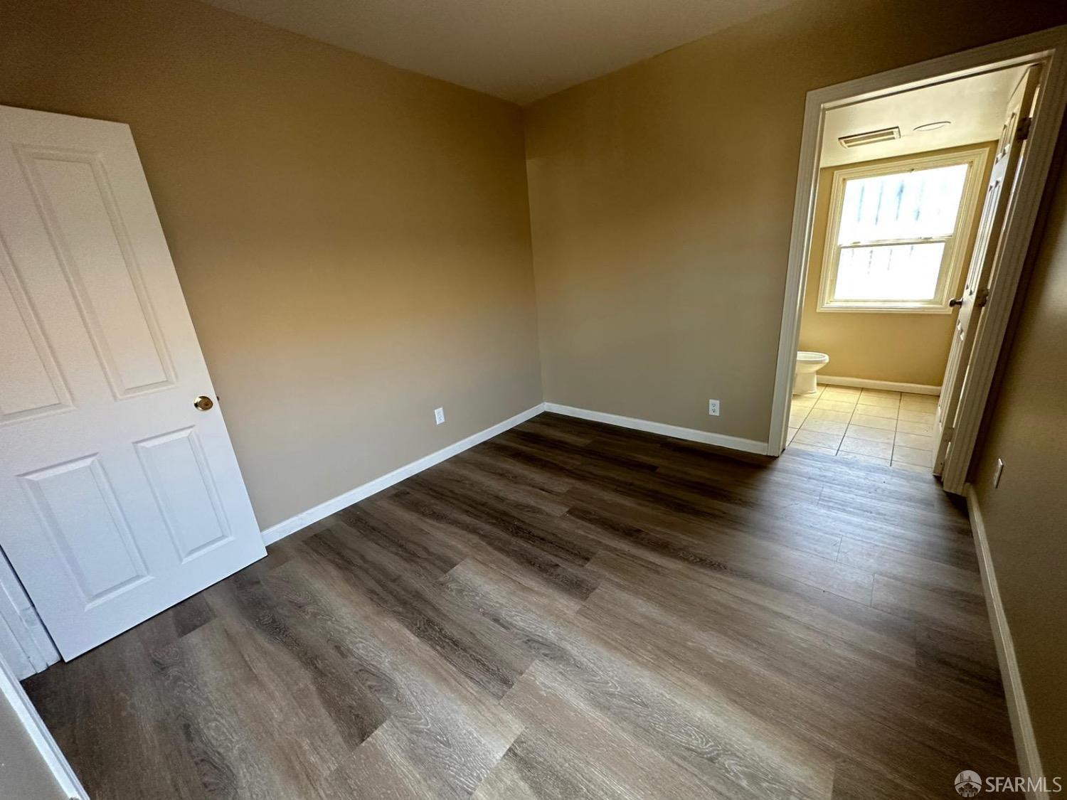 Detail Gallery Image 9 of 10 For 1974 82nd Ave, Oakland,  CA 94621 - – Beds | – Baths