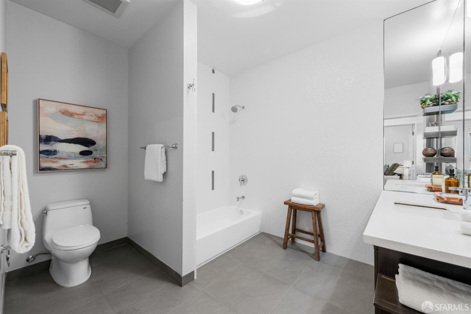 Detail Gallery Image 36 of 66 For 238 Olive St #302,  San Francisco,  CA 94109 - 2 Beds | 2 Baths