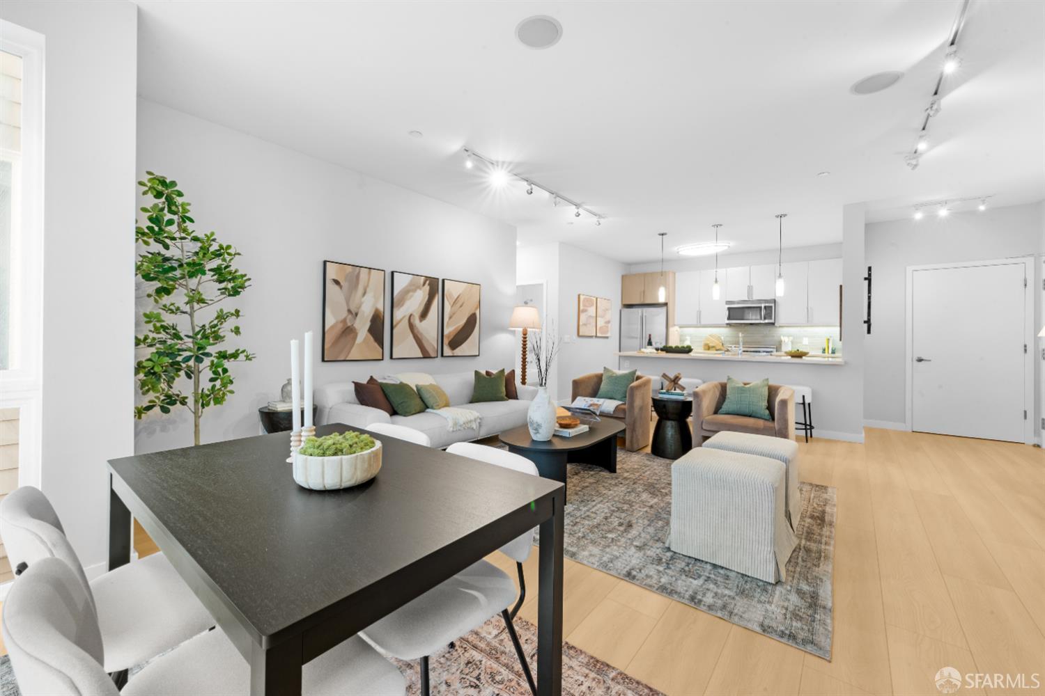 Detail Gallery Image 13 of 66 For 238 Olive St #302,  San Francisco,  CA 94109 - 2 Beds | 2 Baths