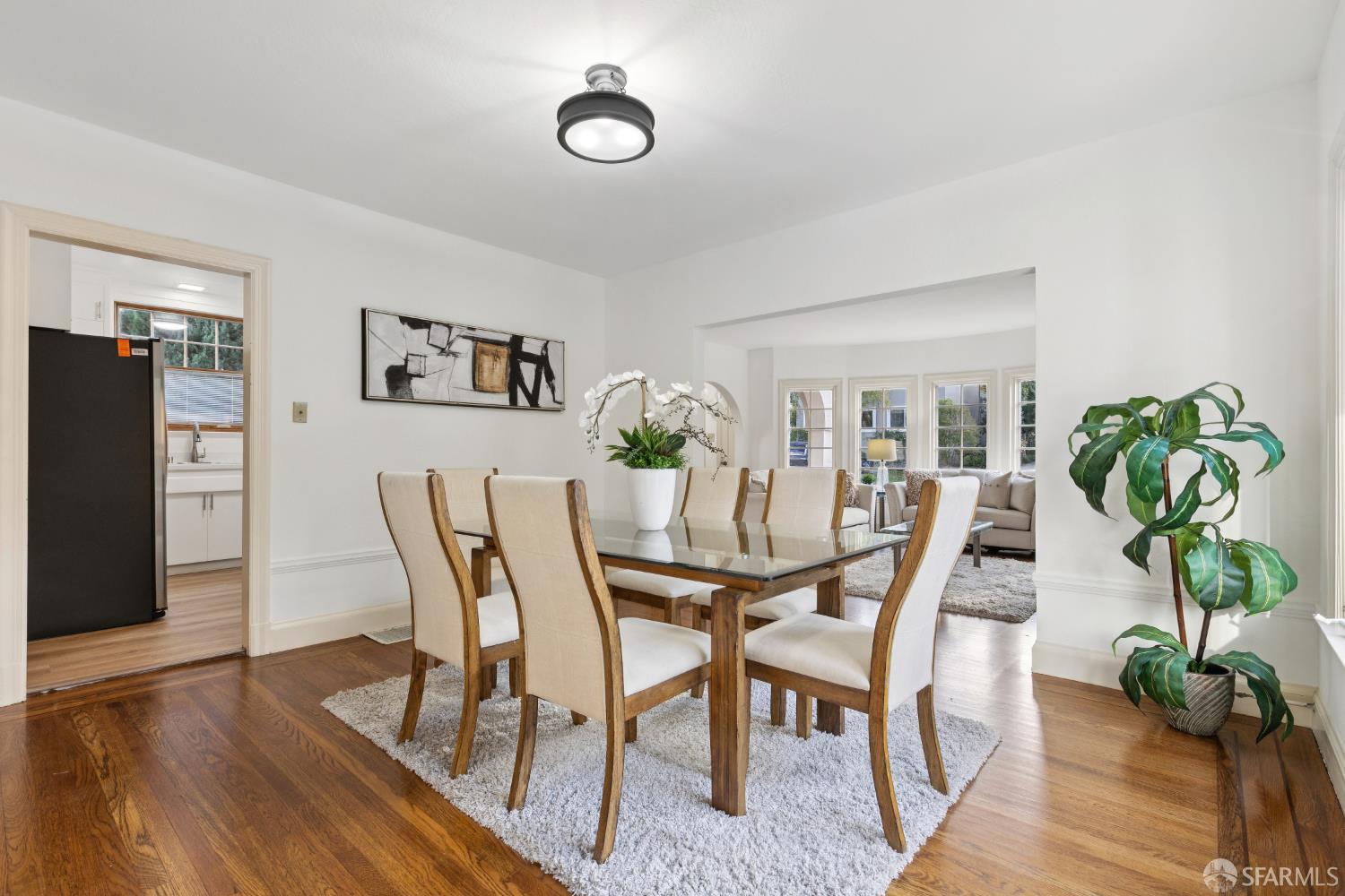 Detail Gallery Image 7 of 33 For 1316 Castillo Ave, Burlingame,  CA 94010 - 3 Beds | 2 Baths