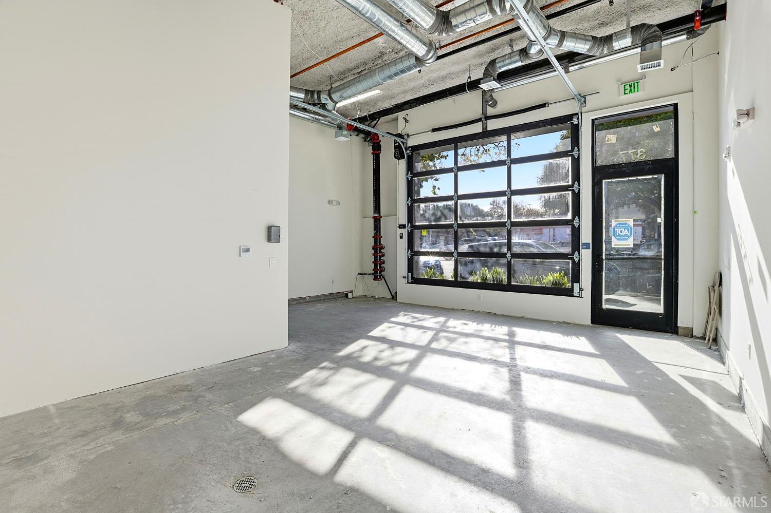 Detail Gallery Image 3 of 6 For 377 6th St, San Francisco,  CA 94103 - – Beds | – Baths