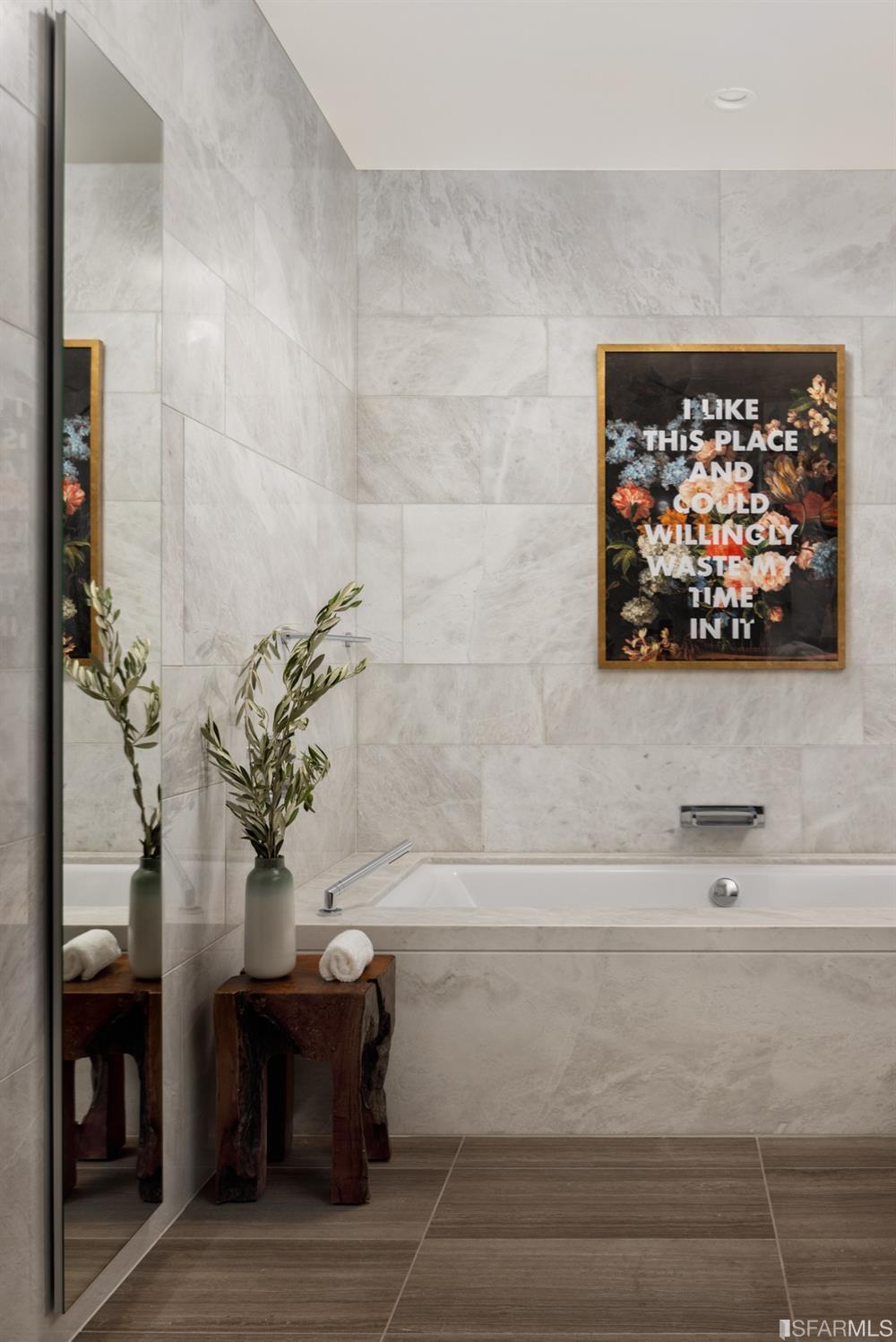 Detail Gallery Image 5 of 21 For 488 Folsom St #4904,  San Francisco,  CA 94105 - 1 Beds | 1/1 Baths