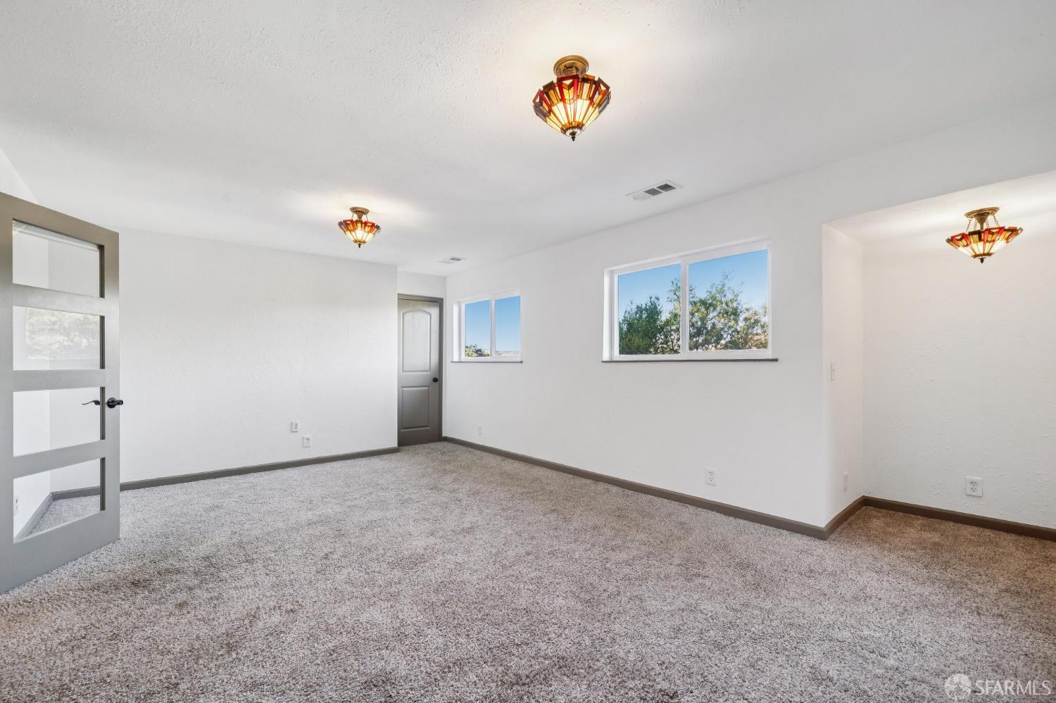 Detail Gallery Image 22 of 67 For 305 Lindsey Dr, Martinez,  CA 94553 - 4 Beds | 3/2 Baths