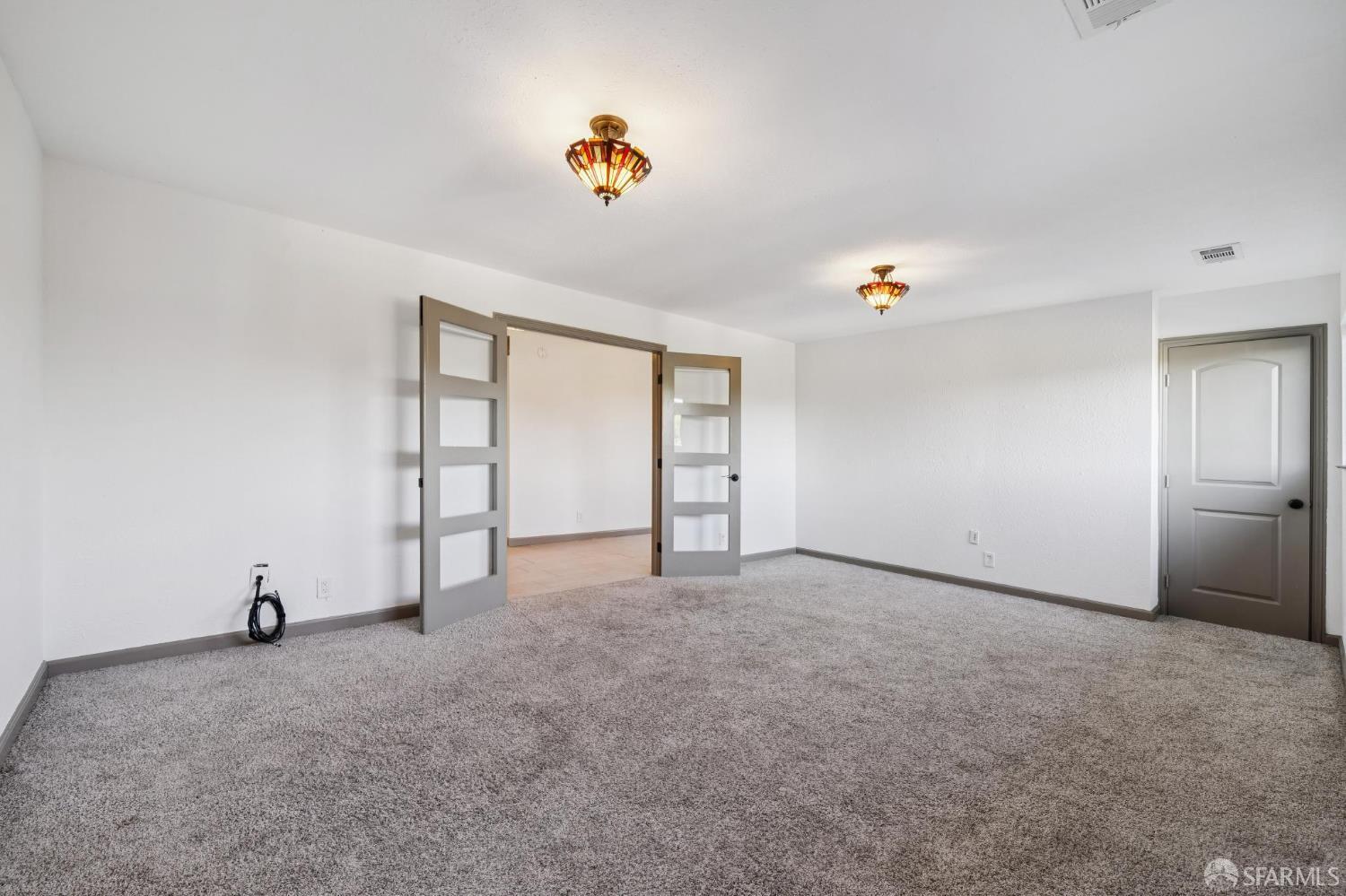 Detail Gallery Image 23 of 67 For 305 Lindsey Dr, Martinez,  CA 94553 - 4 Beds | 3/2 Baths