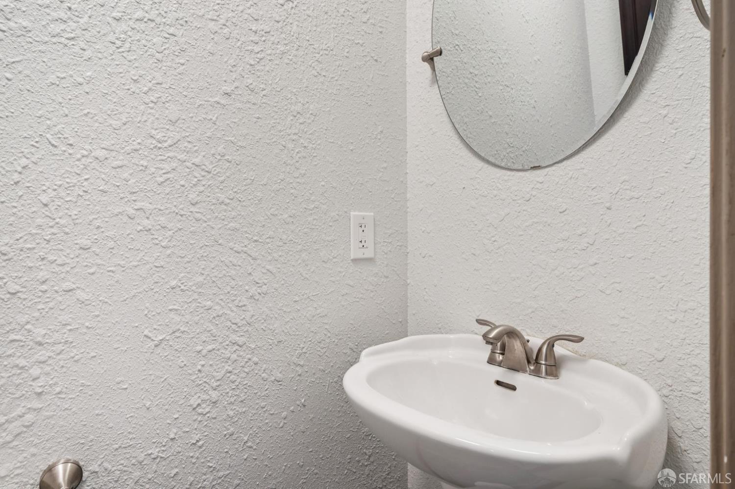 Detail Gallery Image 60 of 67 For 305 Lindsey Dr, Martinez,  CA 94553 - 4 Beds | 3/2 Baths