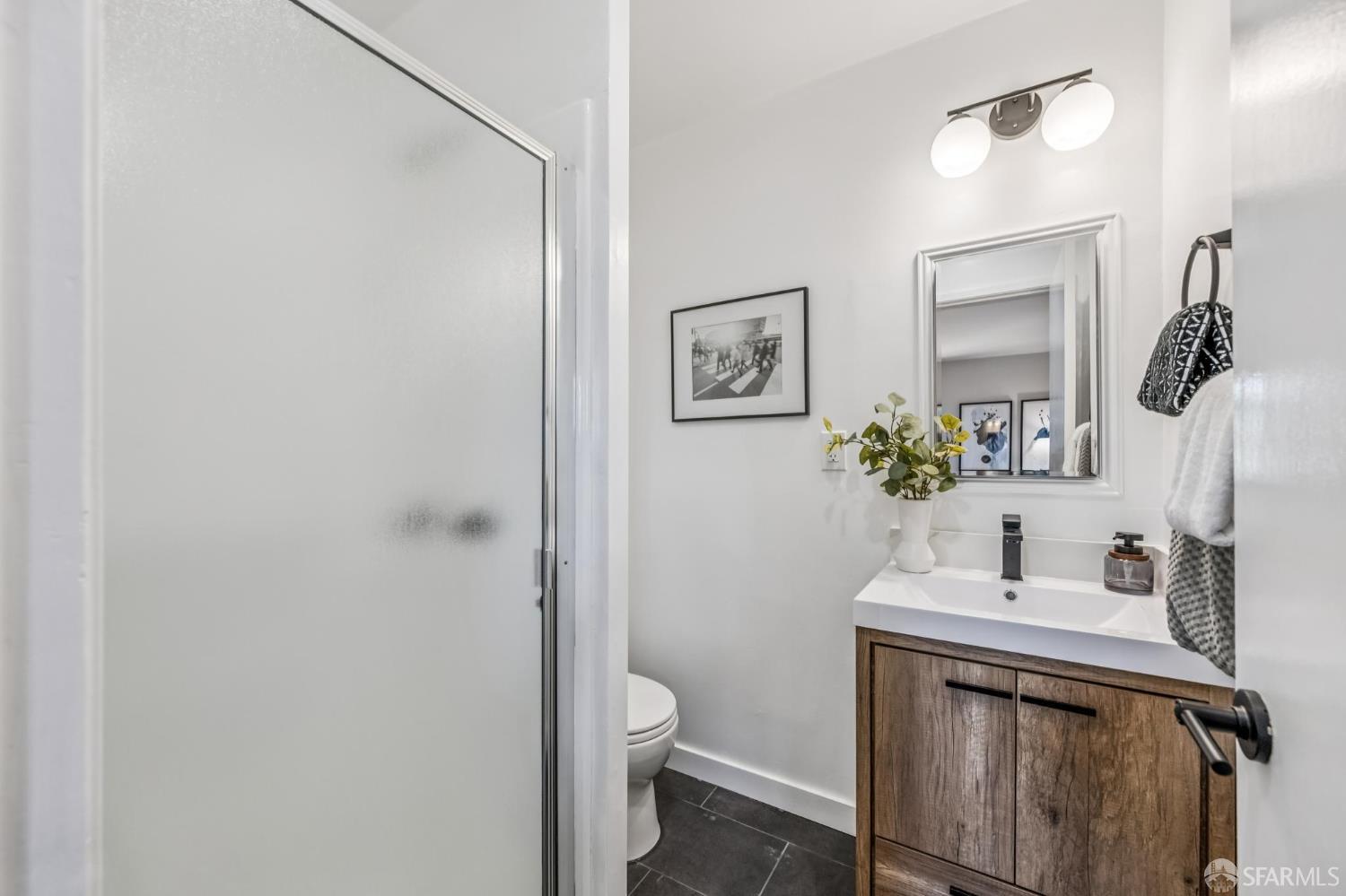 Detail Gallery Image 55 of 76 For 1583 17th Ave, San Francisco,  CA 94122 - 3 Beds | 2/1 Baths