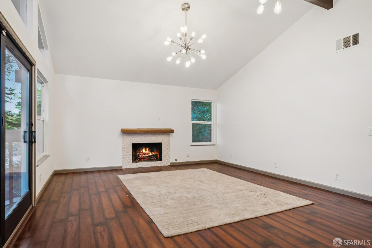 Detail Gallery Image 35 of 67 For 305 Lindsey Dr, Martinez,  CA 94553 - 4 Beds | 3/2 Baths