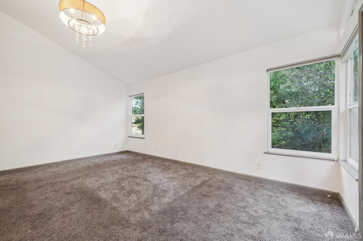 Detail Gallery Image 38 of 67 For 305 Lindsey Dr, Martinez,  CA 94553 - 4 Beds | 3/2 Baths