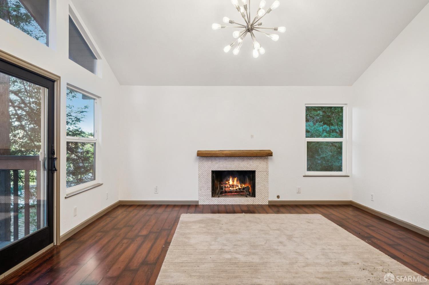 Detail Gallery Image 34 of 67 For 305 Lindsey Dr, Martinez,  CA 94553 - 4 Beds | 3/2 Baths