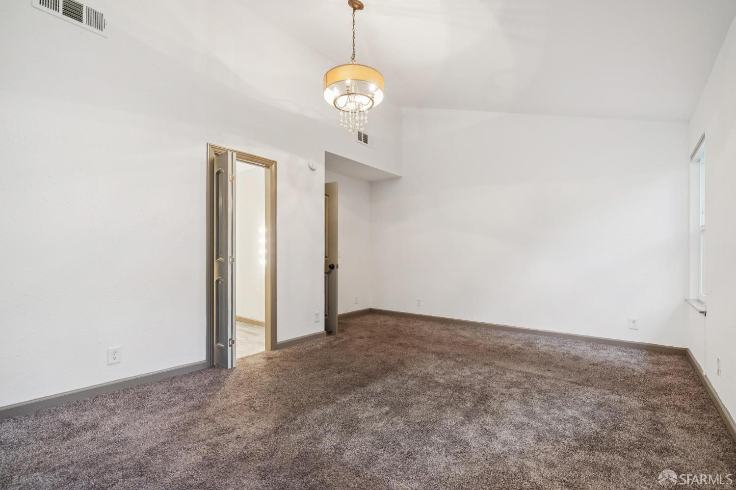 Detail Gallery Image 39 of 67 For 305 Lindsey Dr, Martinez,  CA 94553 - 4 Beds | 3/2 Baths