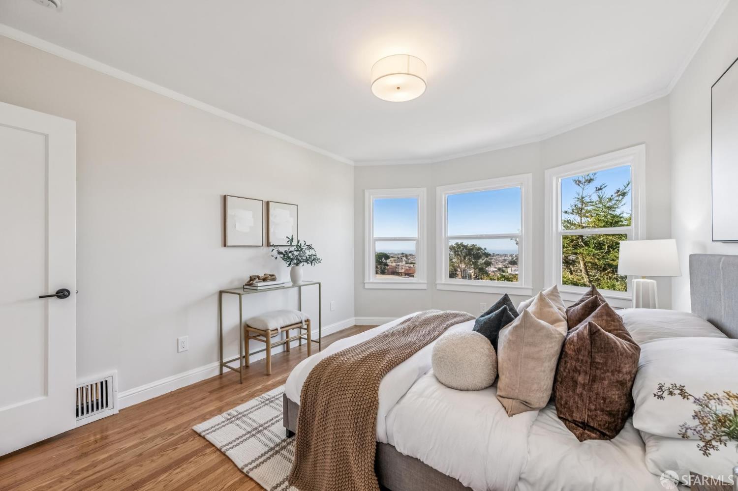 Detail Gallery Image 38 of 76 For 1583 17th Ave, San Francisco,  CA 94122 - 3 Beds | 2/1 Baths