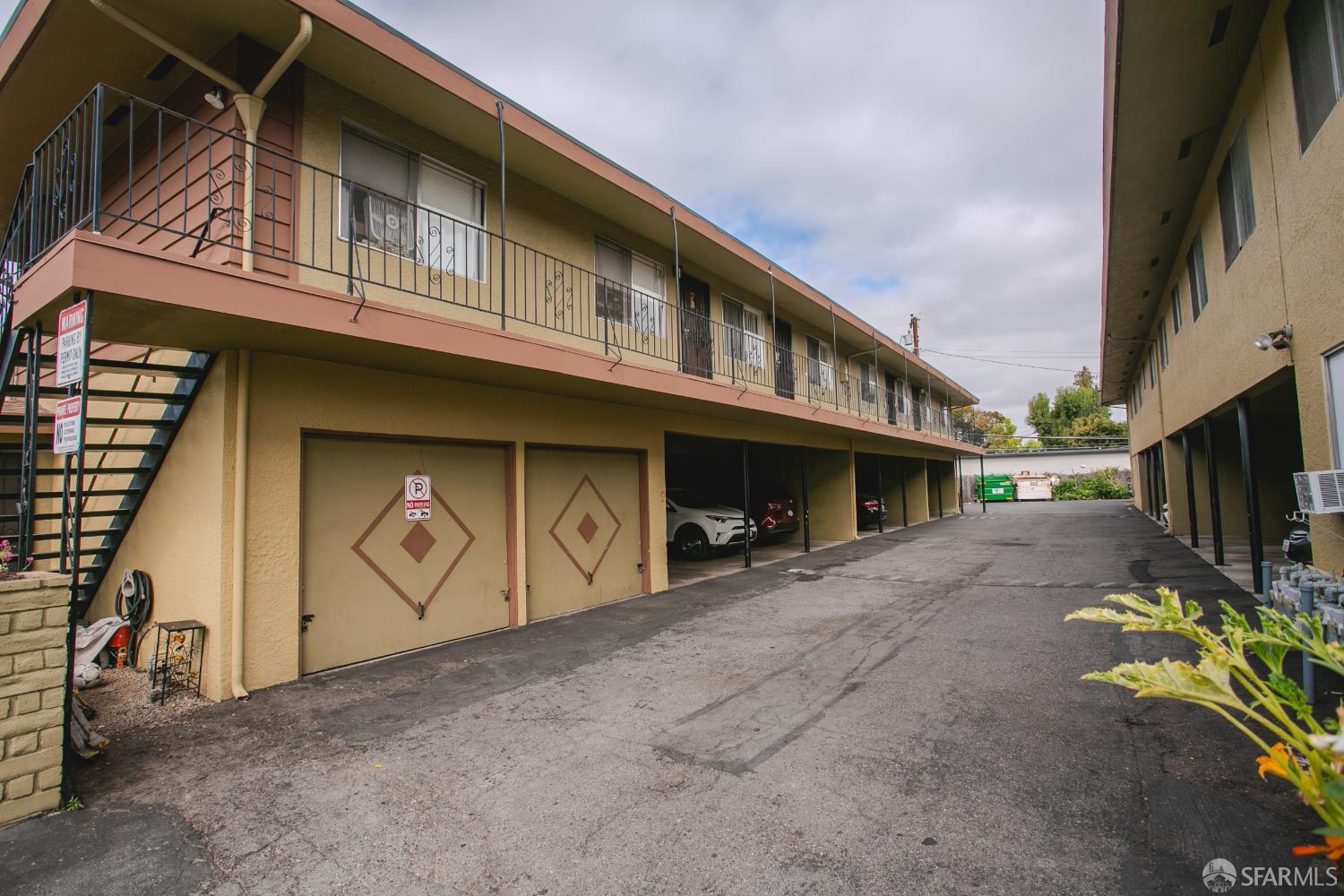 Detail Gallery Image 6 of 19 For 4567 Hamilton Ave, San Jose,  CA 95130 - – Beds | – Baths