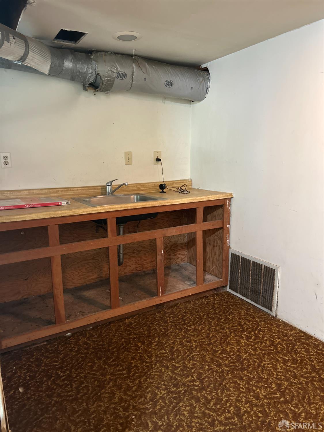 Photo #12: 425086983 Listing: Photo #12