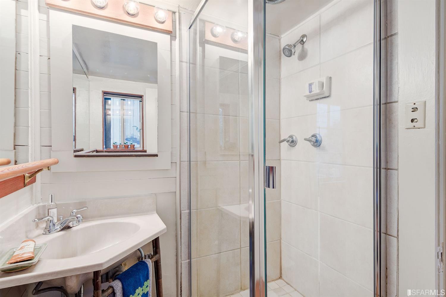 Detail Gallery Image 6 of 28 For 1659 Jackson St, San Francisco,  CA 94109 - 1 Beds | 1 Baths