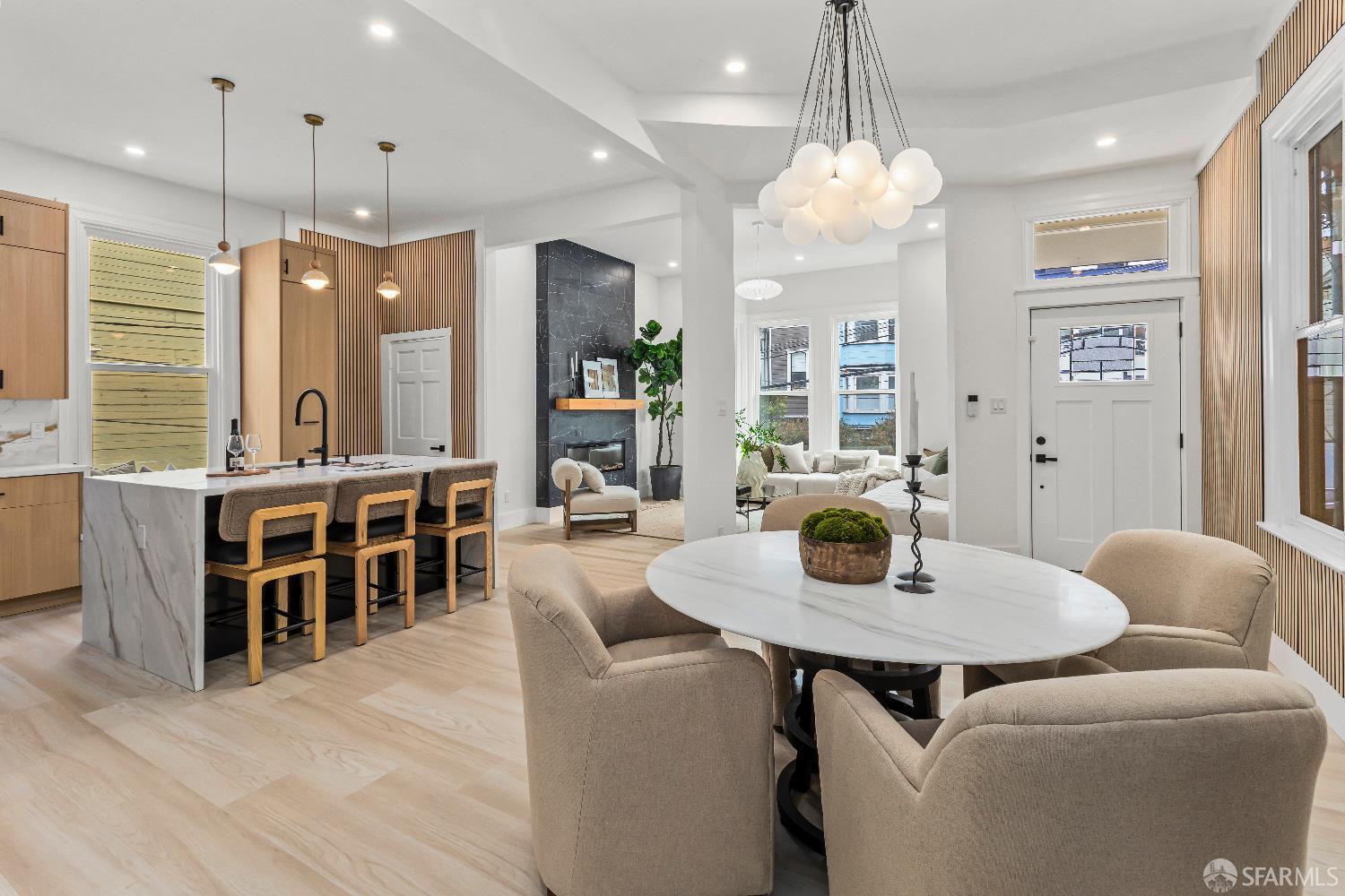 Detail Gallery Image 5 of 17 For 1319 Lyon St, San Francisco,  CA 94115 - 4 Beds | 3 Baths