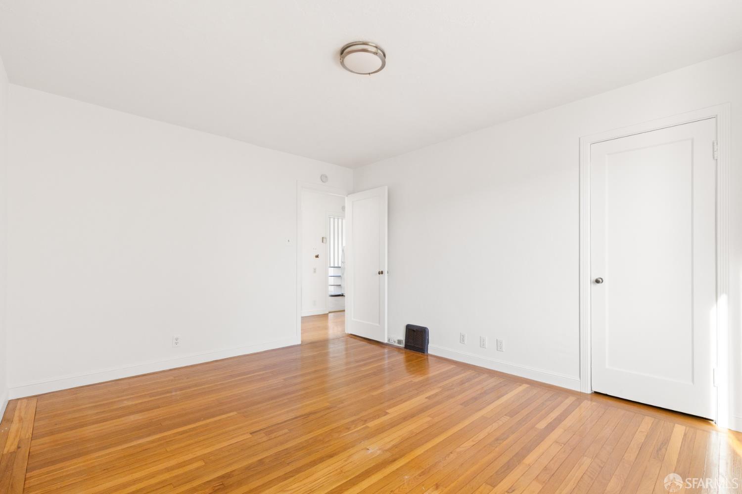 Detail Gallery Image 20 of 39 For 2666 44th Ave, San Francisco,  CA 94116 - 3 Beds | 2 Baths