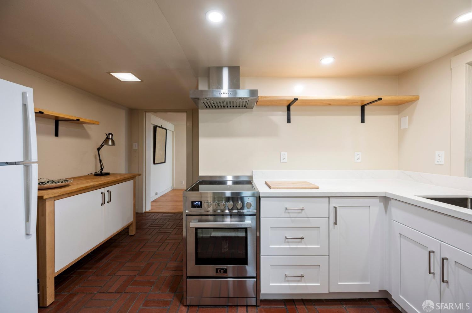 Detail Gallery Image 11 of 28 For 1659 Jackson St, San Francisco,  CA 94109 - 1 Beds | 1 Baths