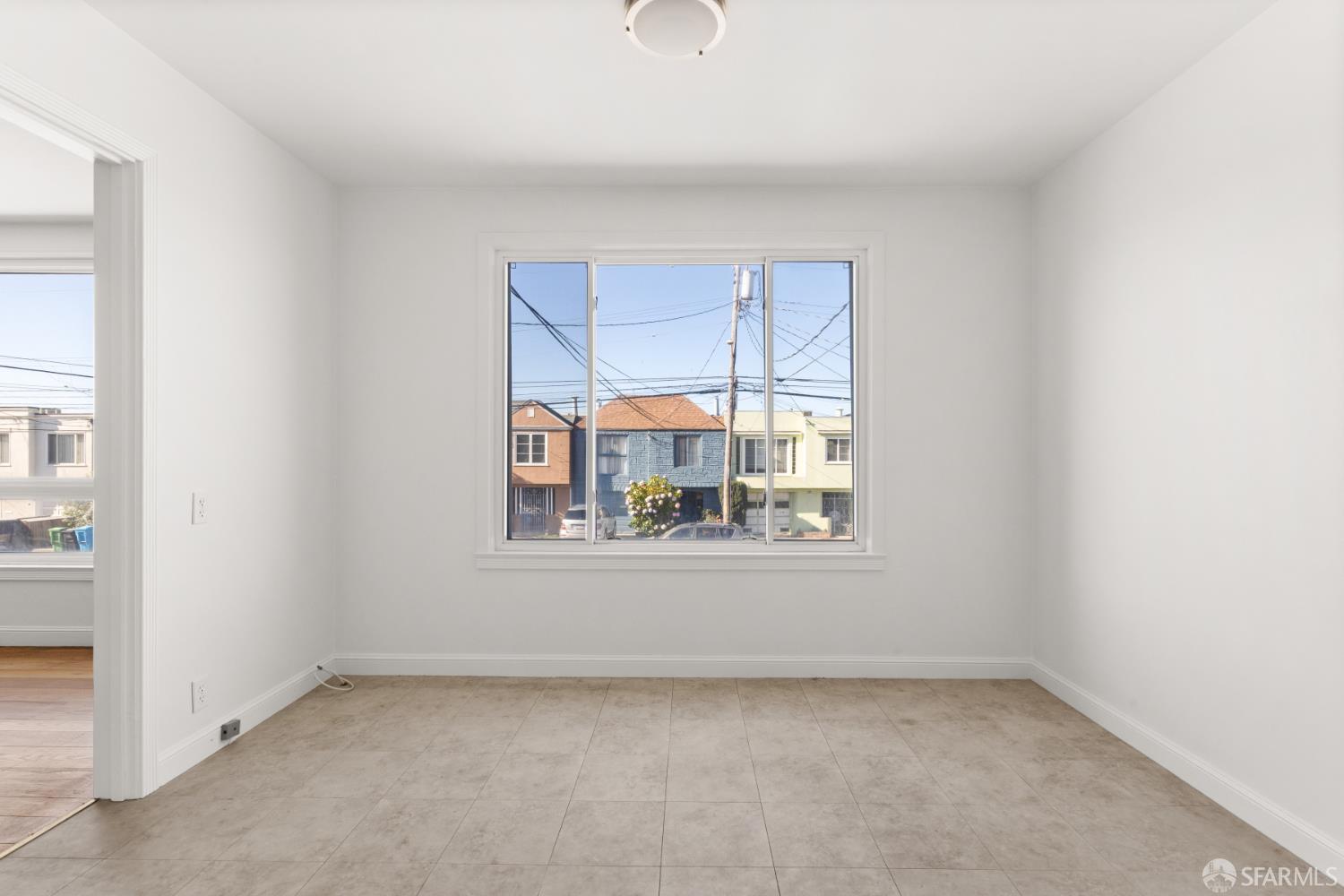 Detail Gallery Image 11 of 39 For 2666 44th Ave, San Francisco,  CA 94116 - 3 Beds | 2 Baths