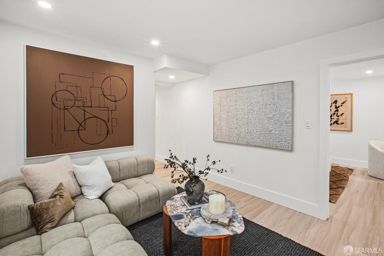 Detail Gallery Image 14 of 17 For 1319 Lyon St, San Francisco,  CA 94115 - 4 Beds | 3 Baths