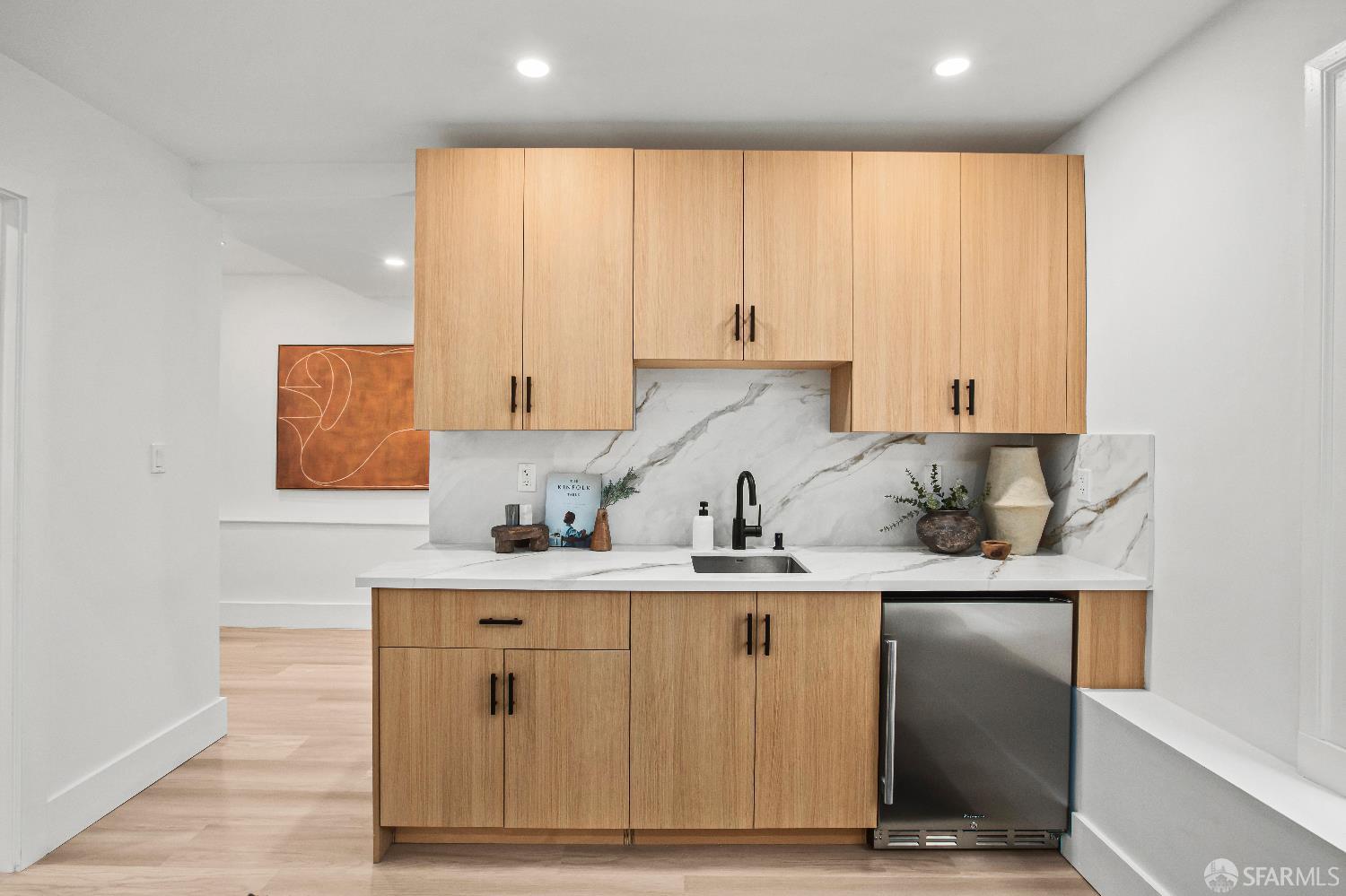 Detail Gallery Image 15 of 17 For 1319 Lyon St, San Francisco,  CA 94115 - 4 Beds | 3 Baths