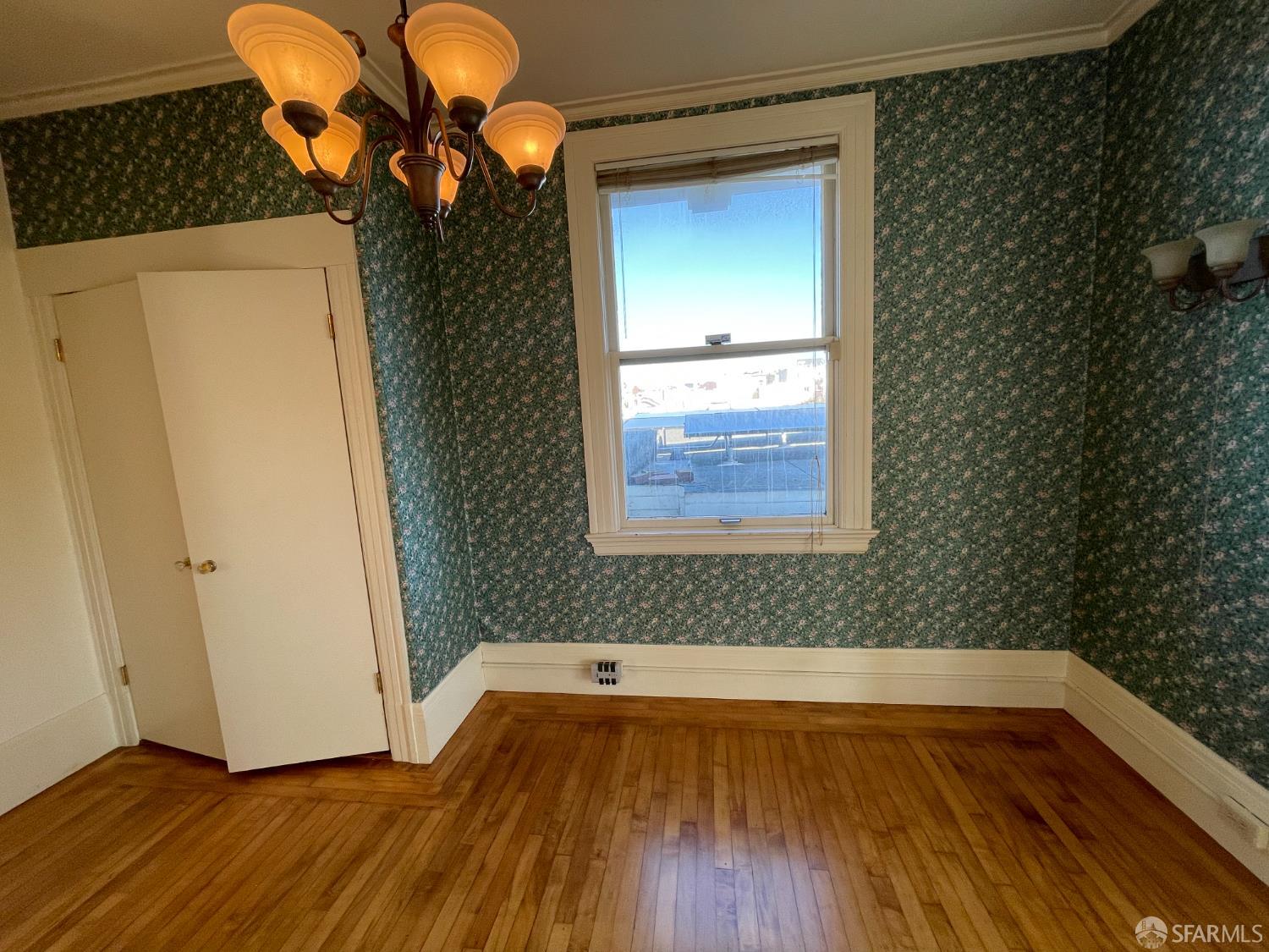 Detail Gallery Image 25 of 43 For 2466 34th Ave, San Francisco,  CA 94116 - 4 Beds | 2/1 Baths