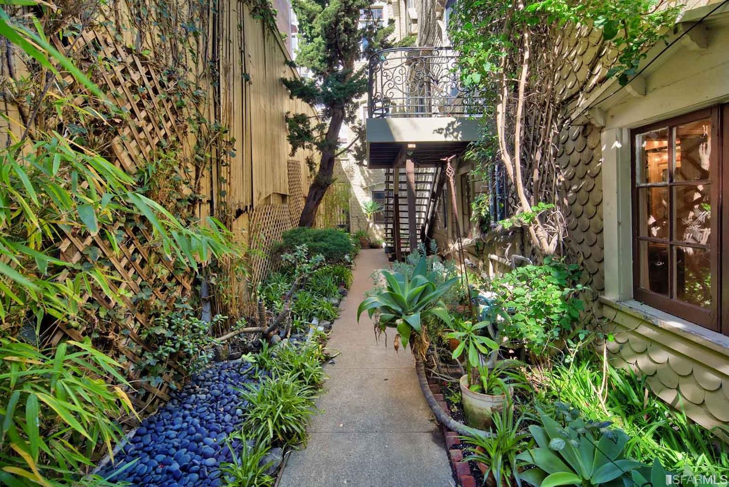 Detail Gallery Image 16 of 28 For 1659 Jackson St, San Francisco,  CA 94109 - 1 Beds | 1 Baths