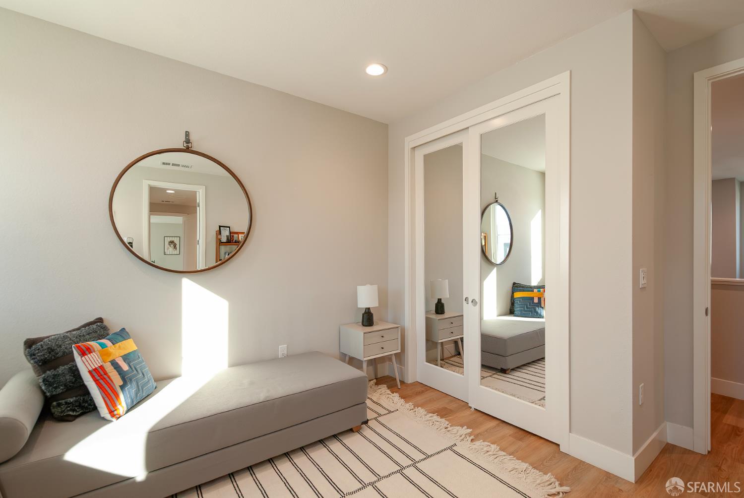 Detail Gallery Image 23 of 41 For 2137 Starling Ln #502,  Alameda,  CA 94501 - 3 Beds | 2/1 Baths