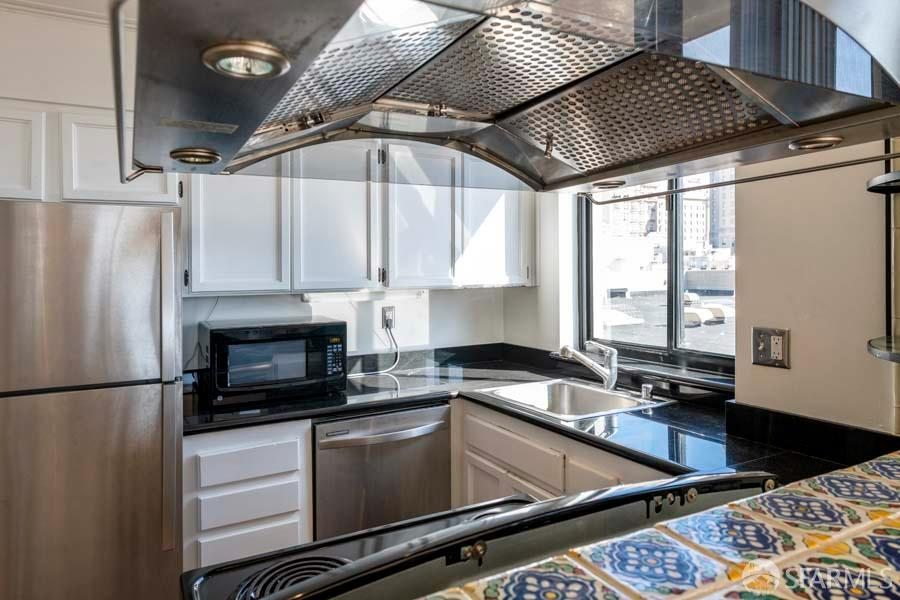 Detail Gallery Image 3 of 22 For 900 Bush St #907,  San Francisco,  CA 94109 - 2 Beds | 2 Baths