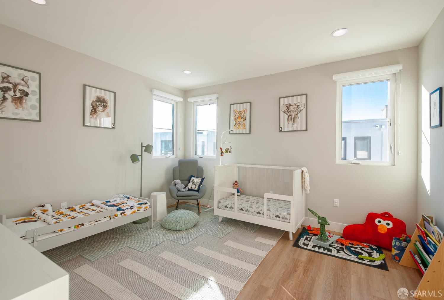 Detail Gallery Image 25 of 41 For 2137 Starling Ln #502,  Alameda,  CA 94501 - 3 Beds | 2/1 Baths