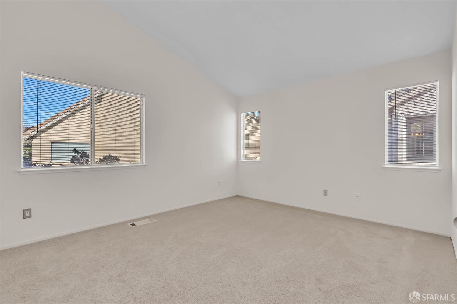 Detail Gallery Image 35 of 42 For 5329 Catanzaro Way, Antioch,  CA 94531 - 4 Beds | 2/1 Baths