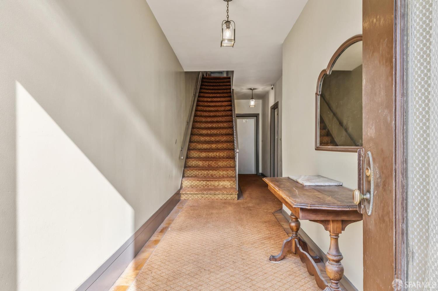 Detail Gallery Image 4 of 13 For 3430 21st St, San Francisco,  CA 94110 - – Beds | – Baths