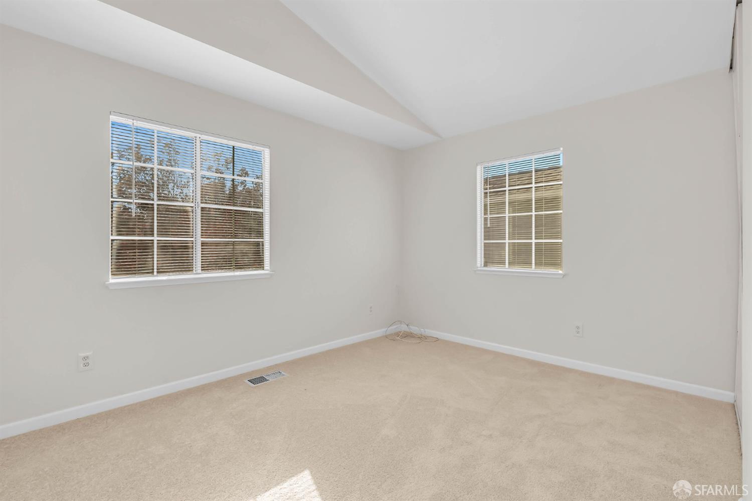 Detail Gallery Image 24 of 42 For 5329 Catanzaro Way, Antioch,  CA 94531 - 4 Beds | 2/1 Baths