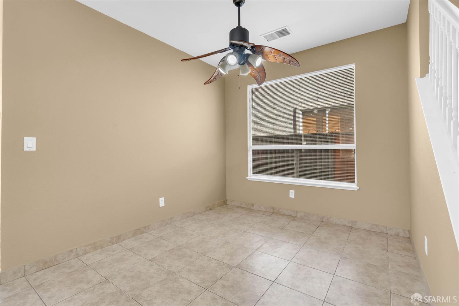 Detail Gallery Image 5 of 42 For 5329 Catanzaro Way, Antioch,  CA 94531 - 4 Beds | 2/1 Baths