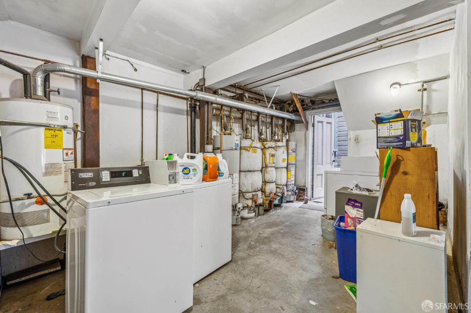 Detail Gallery Image 5 of 13 For 3430 21st St, San Francisco,  CA 94110 - – Beds | – Baths