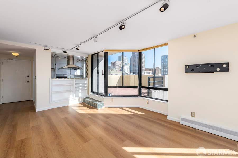 Detail Gallery Image 6 of 22 For 900 Bush St #907,  San Francisco,  CA 94109 - 2 Beds | 2 Baths