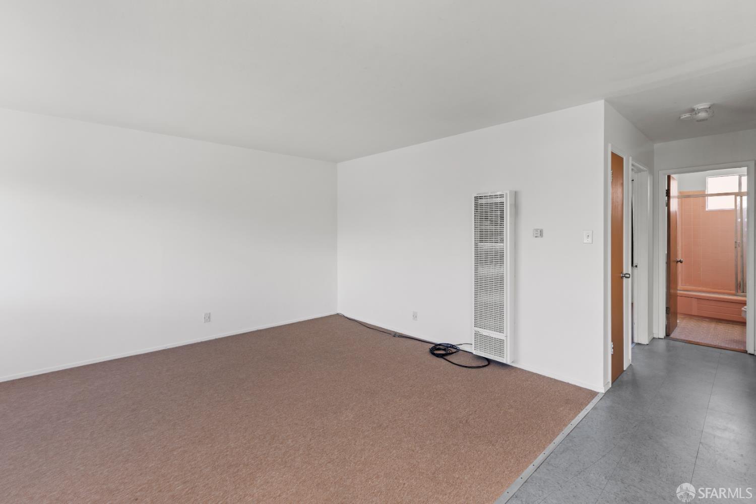 Detail Gallery Image 30 of 32 For 1 Lowell St, San Francisco,  CA 94112 - – Beds | – Baths