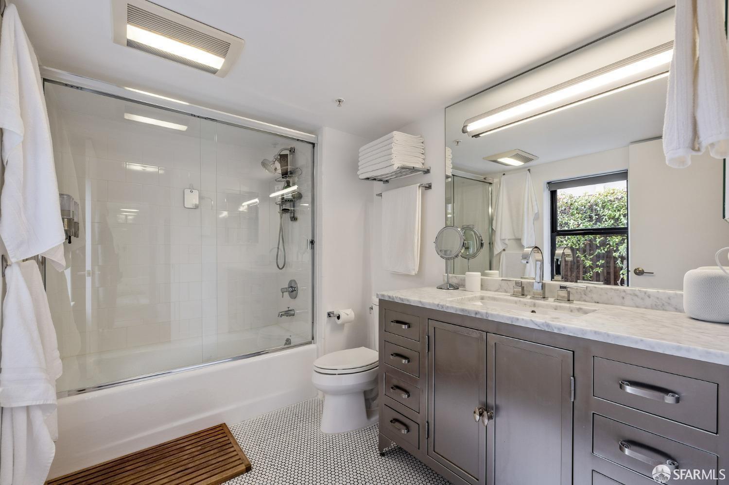 Detail Gallery Image 21 of 27 For 1150 Folsom St #2,  San Francisco,  CA 94103 - 1 Beds | 1/1 Baths