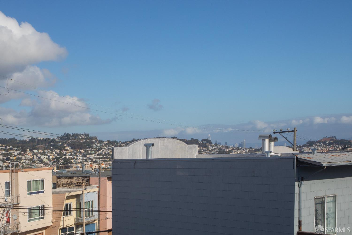 Detail Gallery Image 13 of 32 For 1 Lowell St, San Francisco,  CA 94112 - – Beds | – Baths