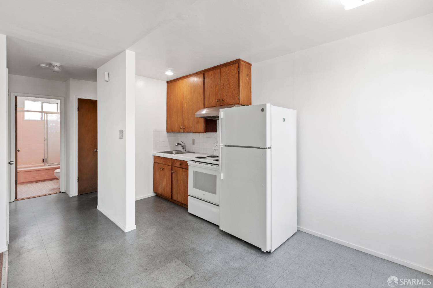 Detail Gallery Image 27 of 32 For 1 Lowell St, San Francisco,  CA 94112 - – Beds | – Baths