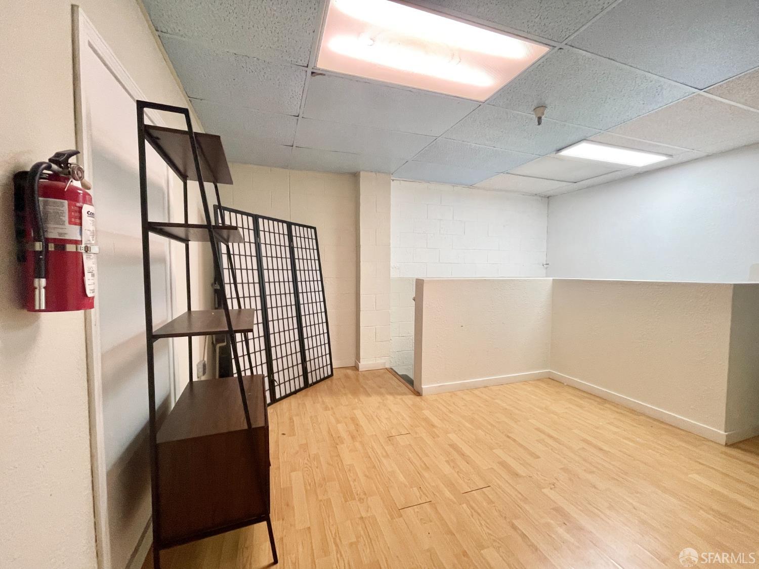 Detail Gallery Image 7 of 8 For 1590 El Camino Real Blvd #E,  San Bruno,  CA 94066 - – Beds | – Baths