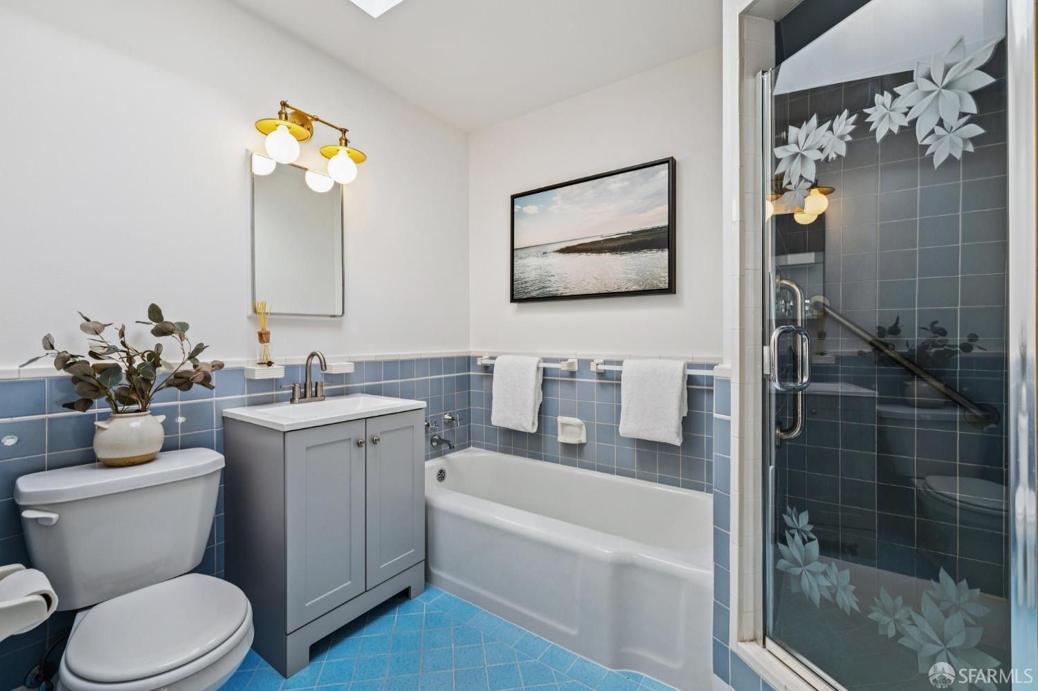Detail Gallery Image 13 of 22 For 159 Stillings Ave, San Francisco,  CA 94131 - 2 Beds | 1 Baths