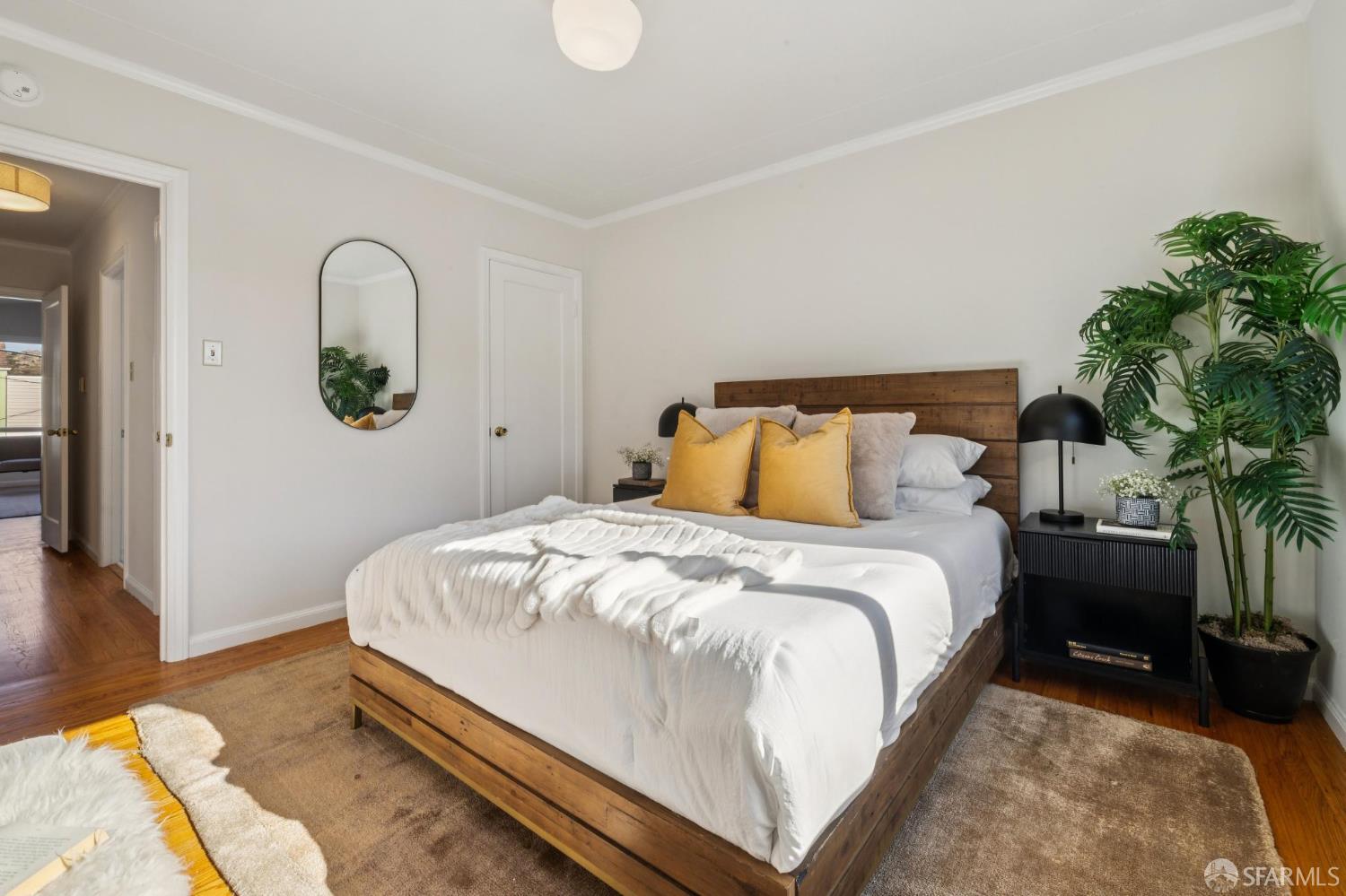 Detail Gallery Image 12 of 22 For 159 Stillings Ave, San Francisco,  CA 94131 - 2 Beds | 1 Baths