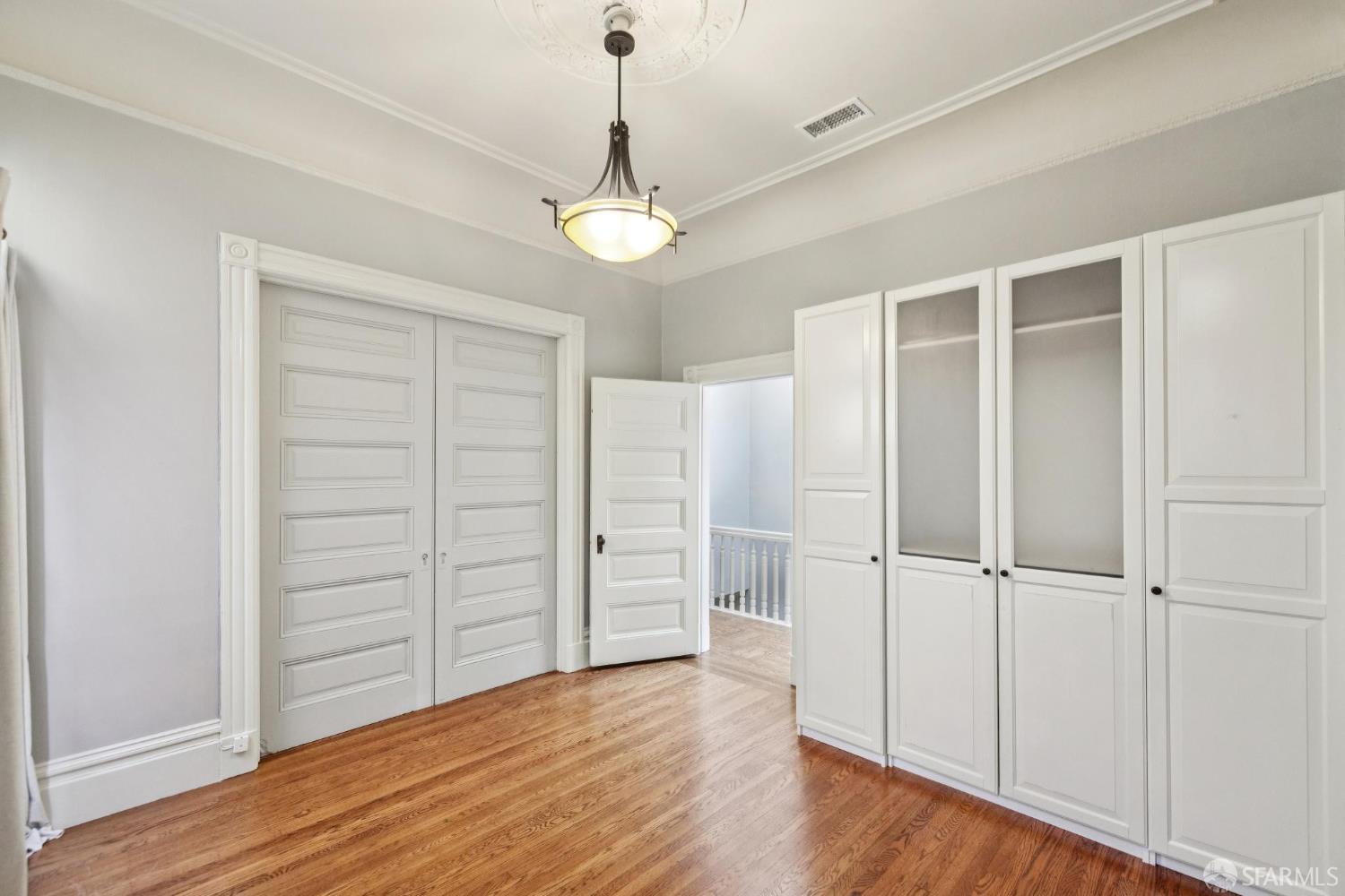 Detail Gallery Image 8 of 42 For 1241 Fulton St, San Francisco,  CA 94117 - 3 Beds | 2/1 Baths