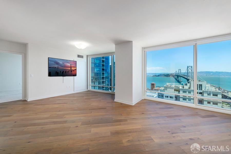 Detail Gallery Image 8 of 26 For 401 Harrison St 24d,  San Francisco,  CA 94105 - 2 Beds | 2 Baths