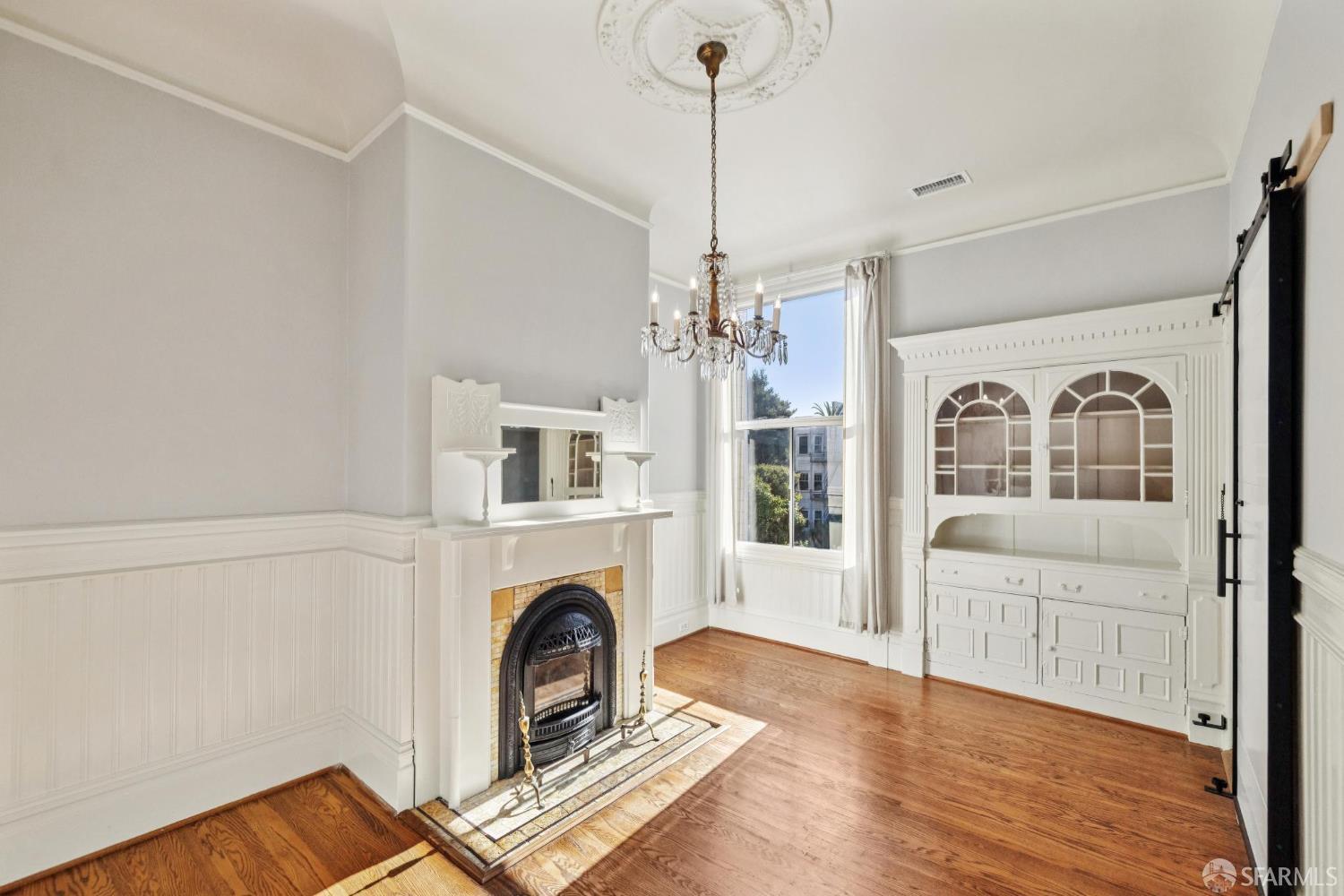 Detail Gallery Image 11 of 42 For 1241 Fulton St, San Francisco,  CA 94117 - 3 Beds | 2/1 Baths