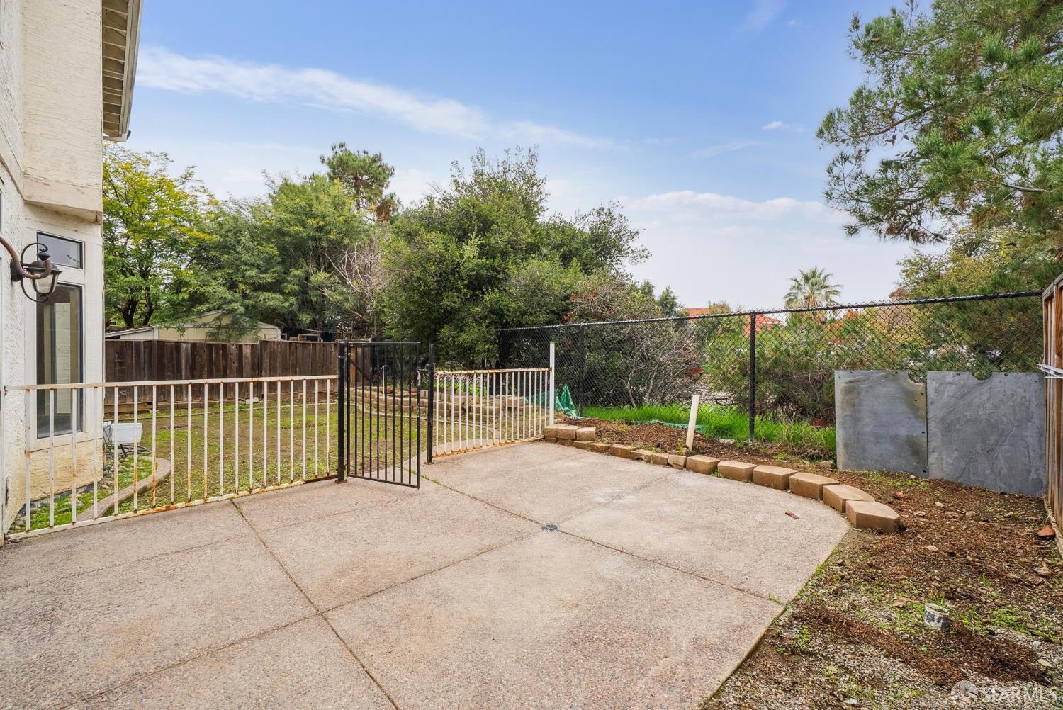 Detail Gallery Image 65 of 70 For 2133 Bamboo Way, Antioch,  CA 94509 - 5 Beds | 3 Baths